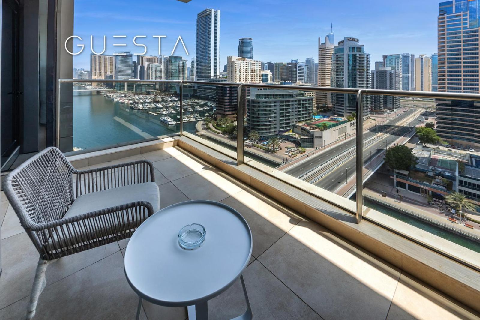 Sparkle Tower, Dubai Marina Apartment Room photo